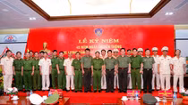 Công an TP Hải Phòng kỷ niệm 45 năm Ngày truyền thống lực lượng Cảnh sát cơ động