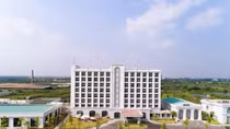 Vì sao Vingroup đầu tư 30 triệu đô cho bóng đá trẻ