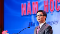 Phó Thủ tướng Vũ Đức Đam dự khai giảng tại Đại học Sân khấu điện ảnh