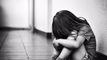 Gã đàn ông đồi bại xâm hại bé gái 7 tuổi