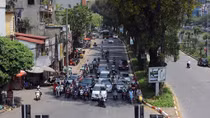Miền Bắc nắng rát người, có nơi trên 37 độ C