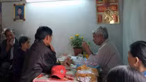Đầu năm... đi xem bói
