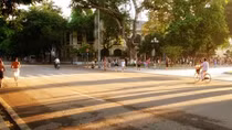 Hà Nội nắng sớm cả ngày, vùng núi cao rét dưới 17 độ C