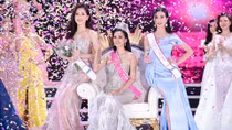 Trần Tiểu Vy đăng quang Hoa hậu Việt Nam 2018