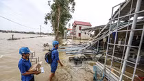 VNPT hỗ trợ khách hàng, chung tay khắc phục thiệt hại do bão lũ tại miền Trung