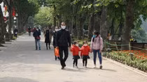 Miền Bắc trời rét dù hửng nắng