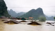 Miền Trung mưa to kéo dài, cảnh báo nguy cơ lũ quét 