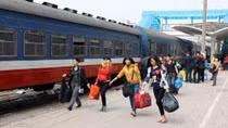 Tàu xe ngày Tết: Vé còn nhiều, chưa có biến động mạnh về giá