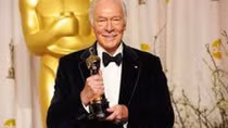 Nam diễn viên cao niên nhất được trao giải Oscar