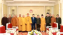Trung ương Giáo hội Phật giáo Việt Nam thăm, chúc Tết Bộ Công an