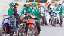 Nhiều cử nhân thất nghiệp