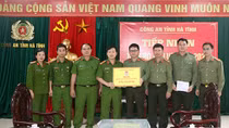 Học viện CSND ủng hộ Công an tỉnh Hà Tĩnh 100 triệu đồng