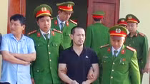 Tù chung thân nghịch tử giết cha vì không cho tiền mua ôtô