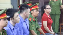 Nỗi lòng của nữ sinh xinh đẹp bị bạn học tạt axit