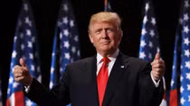 Việt Nam mời Tổng thống Donald Trump dự Hội nghị Cấp cao APEC