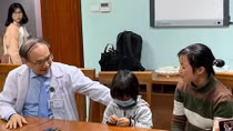 Hàng trăm người “tí hon” không được phát hiện sớm