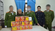 Hai anh em bị bắt cùng 11 bánh heroin