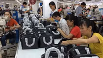 Thưởng Tết: Người lao động sẵn sàng chia sẻ cùng doanh nghiệp
