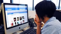 Tính năng xóa status Facebook bất ngờ "mất tích" trên phiên bản web