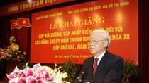 Khai giảng Lớp bồi dưỡng, cập nhật kiến thức cho các Ủy viên Trung ương Đảng