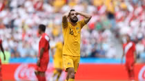 Australia 0-2 Peru: Những chú chuột túi gục ngã.