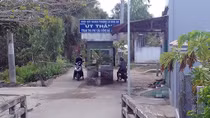 Cầu nông thôn thu phí 10 năm vẫn chưa xong