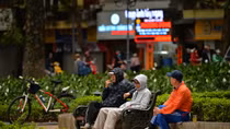 Không khí Hà Nội "xanh rì" sau những ngày đầu năm rực đỏ