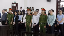 Hôm nay, 21-1, các cựu lãnh đạo công ty lọc hoá dầu hầu toà