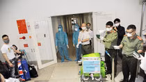 Những câu chuyện cảm động trên mặt trận chống dịch COVID-19