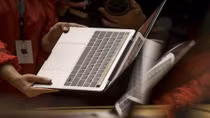 MacBook Pro vào danh sách đen cấm mang lên máy bay