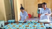 “Bếp ăn tình thương” 12 năm đỏ lửa...