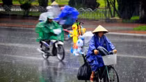 Miền Bắc hạ nhiệt đón mưa giông diện rộng