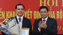 Triển khai quyết định của Bộ Chính trị về công tác cán bộ