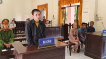 Người chết, người bị thương, kẻ vào tù vì điếu thuốc lá điện tử