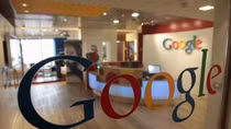 Google bị người dùng iPhone kiện tập thể