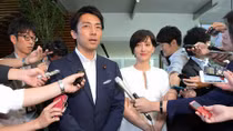 Shinjiro Koizumi: Ngôi sao mới trên chính trường Nhật Bản