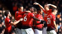 Paul Pogba tỏa sáng giúp MU vùi dập Chelsea