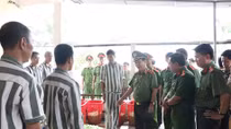 Thứ trưởng Nguyễn Văn Sơn kiểm tra công tác tại Trại giam Xuân Hà
