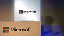 Microsoft chen chân Apple nắm giữ vị trí tập đoàn lớn nhất nước Mỹ