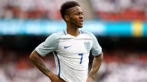 Roy Hodgson và canh bạc mang tên Sterling 