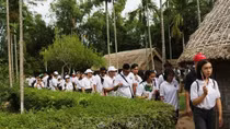 Trại hè Việt Nam 2019 thăm quê hương Bác