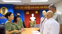 Chuyển giao 2 phạm nhân từ Việt Nam về Bulgaria chấp hành án phạt tù