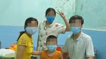 Cách chức Phó Chủ tịch phường tổ chức sinh nhật trong khu cách ly