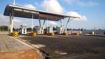 Bến xe khách hàng trăm tỷ vừa hoạt động đã hư hỏng