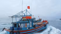 Tăng cường tuần tra, kiểm soát bảo vệ ngư trường biển