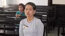 Bà chủ tiệm tóc kinh doanh mại dâm, massage kích dục