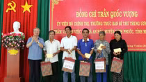 Phát huy tinh thần dám nghĩ, dám làm trên nguyên tắc tập trung dân chủ