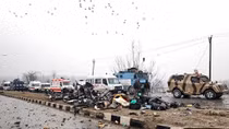 Mở rộng điều tra vụ đánh bom liều chết nhằm vào cảnh sát ở Kashmir