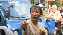 Hiệp sĩ giao thông trên ngã tư "tử thần"
