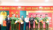 Khen thưởng thành tích khám phá nhanh vụ án giết người